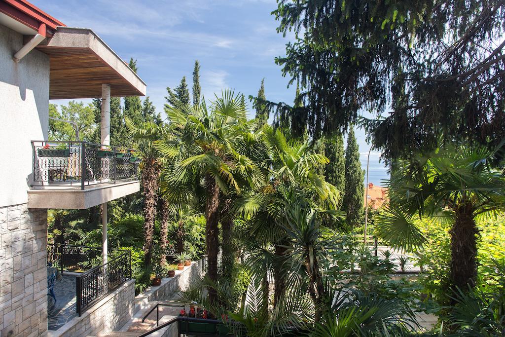 Apartment Doris Opatija Phòng bức ảnh